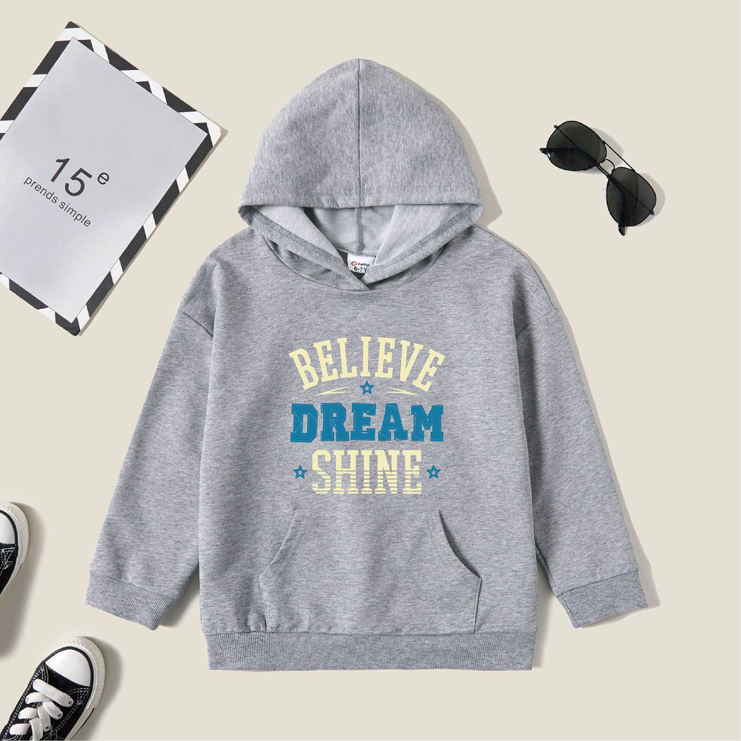 

Kids Graphic Light gray Long-sleeve Hooded Pullover