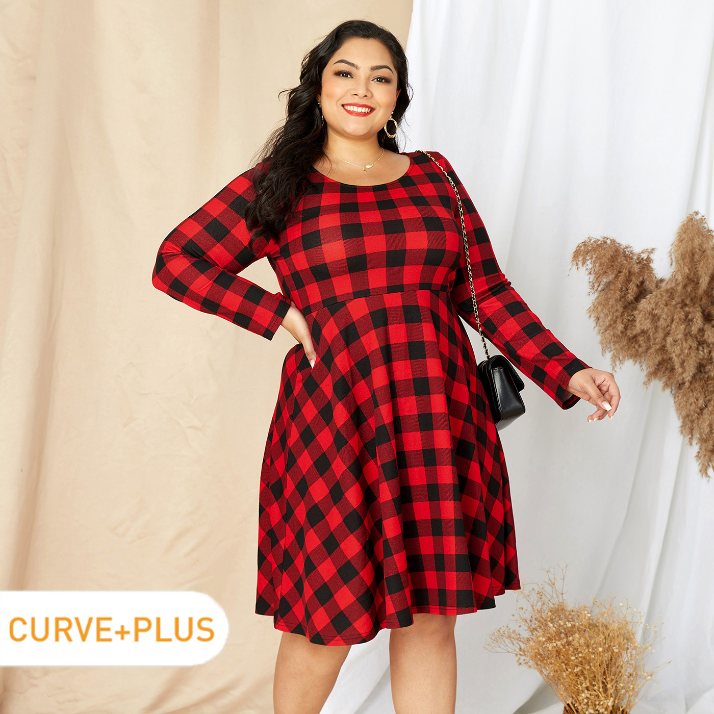 

Women Plus Size Elegant Round-collar Long-sleeve Midi Plaid Dress