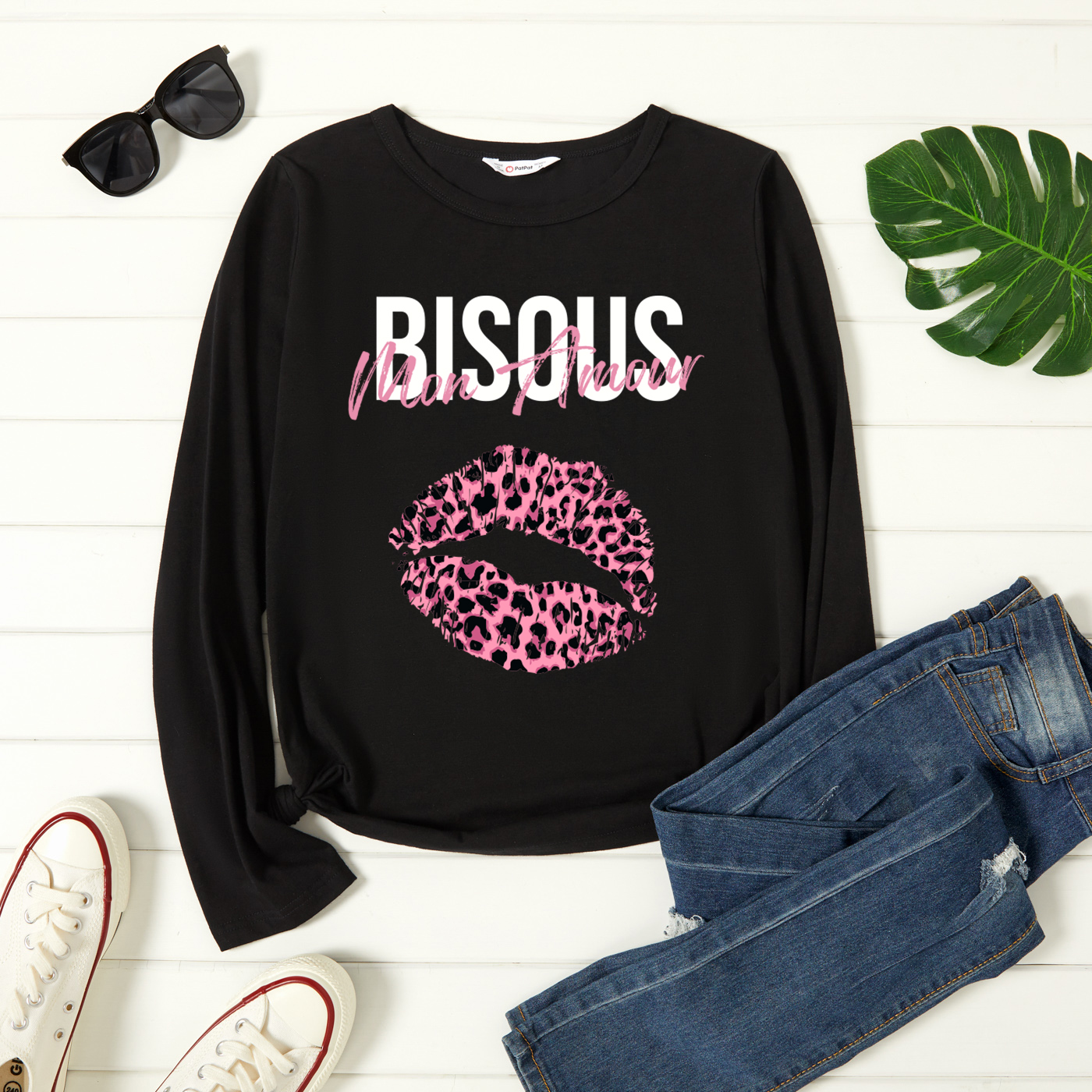 

Graphic Black Long-sleeve Round-collar Tee for Women