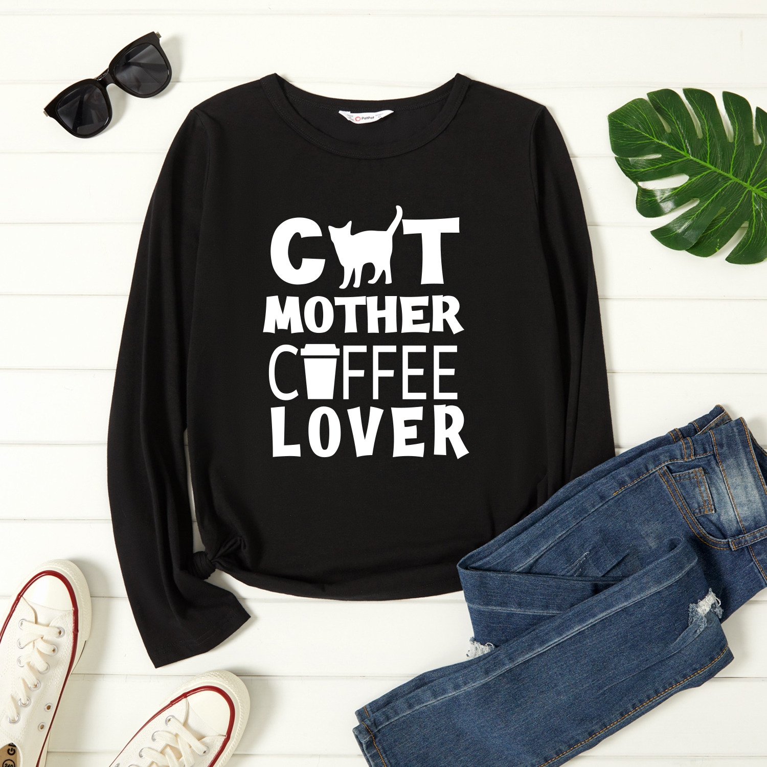 

Graphic Black Long-sleeve Round-collar Tee for Women