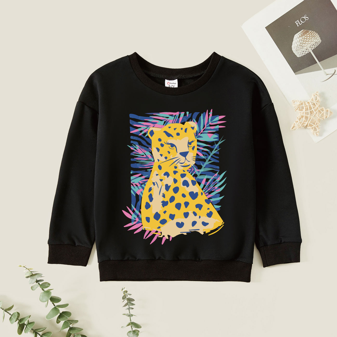 

Kids Graphic Black Long-sleeve Pullover