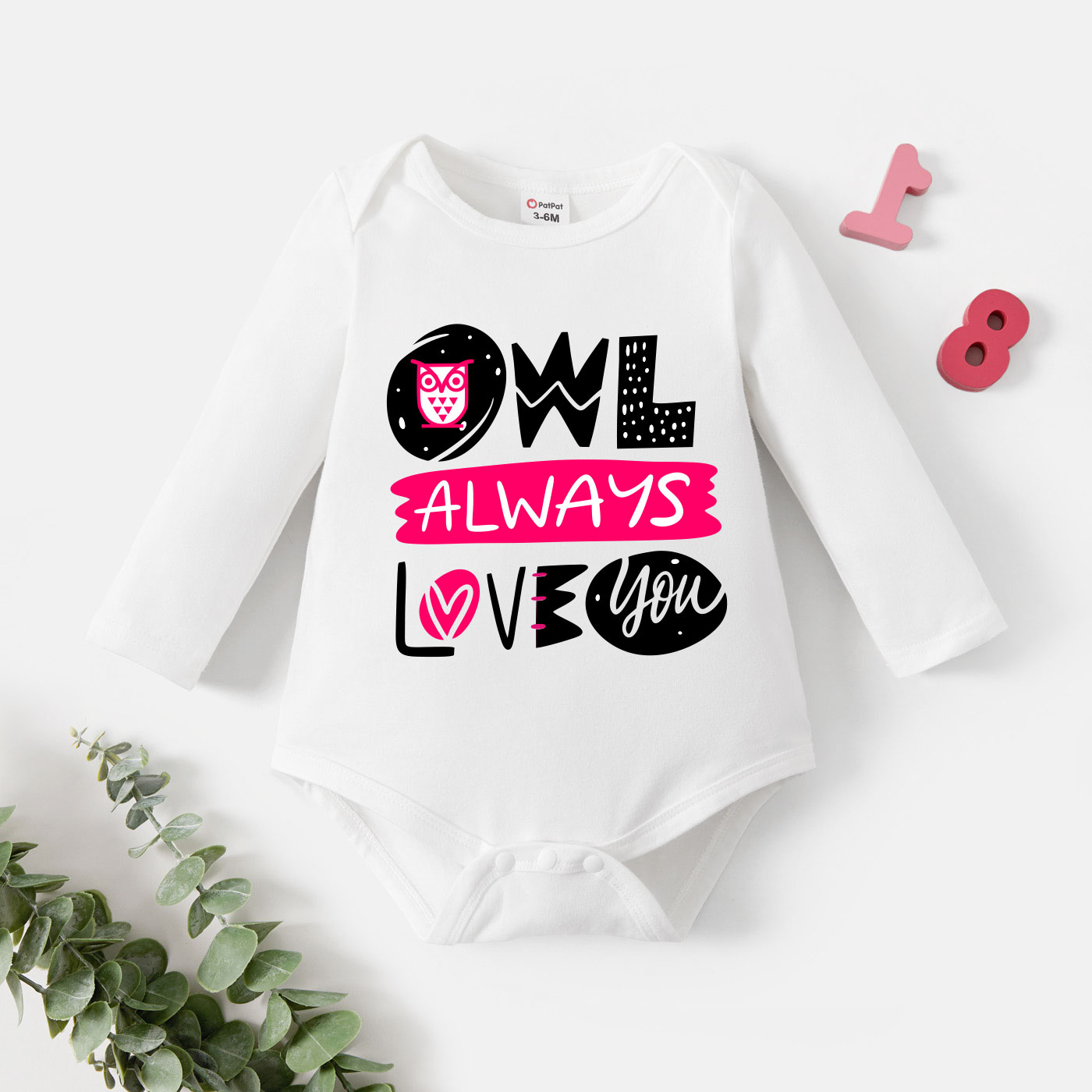 

Baby Graphic White Long-sleeve Romper