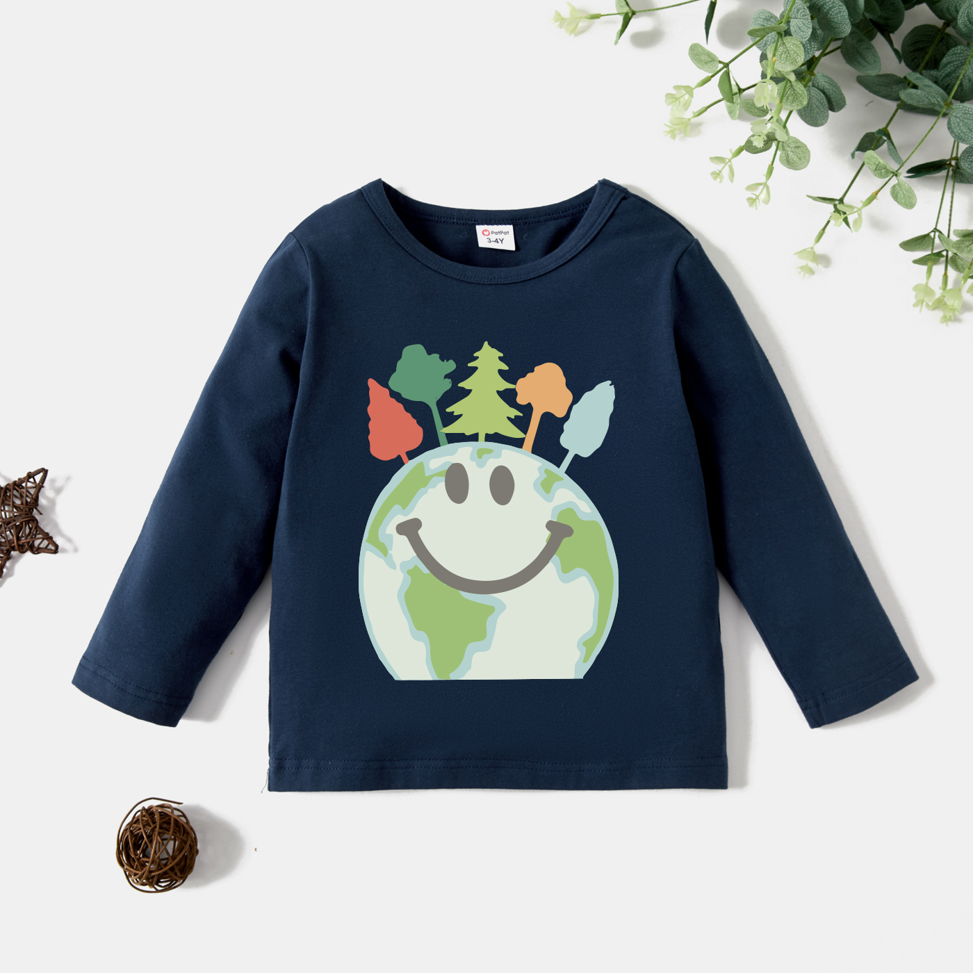 

Toddler Graphic Earth and Tree Print Long-sleeve Tee