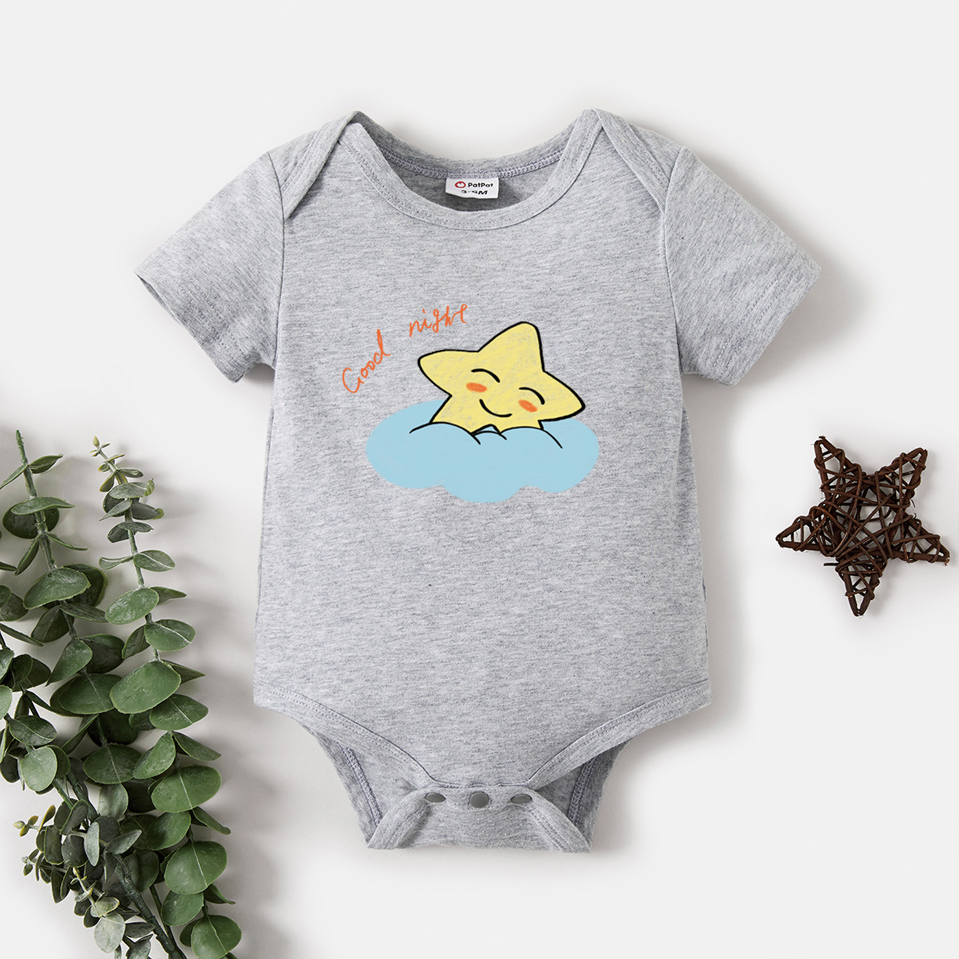

Baby Graphic Star and Cloud and Letter Print Short-sleeve Romper