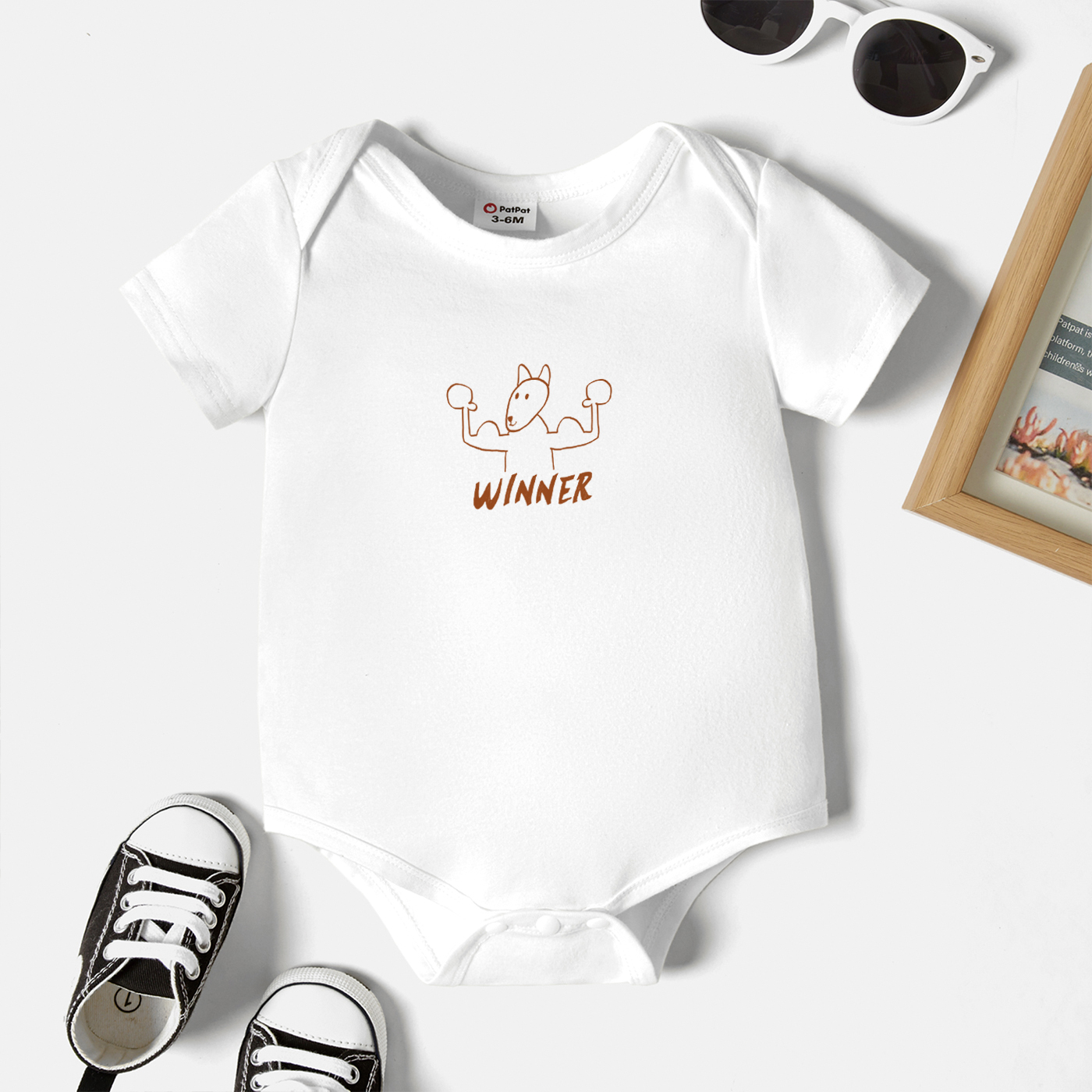 

Baby Graphic White Short-sleeve Romper