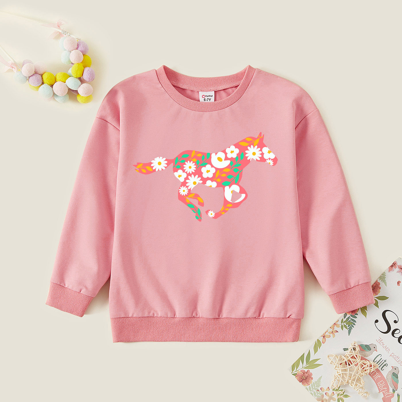 

Kid Girl Graphic Horse and Floral Print Long-sleeve Pullover