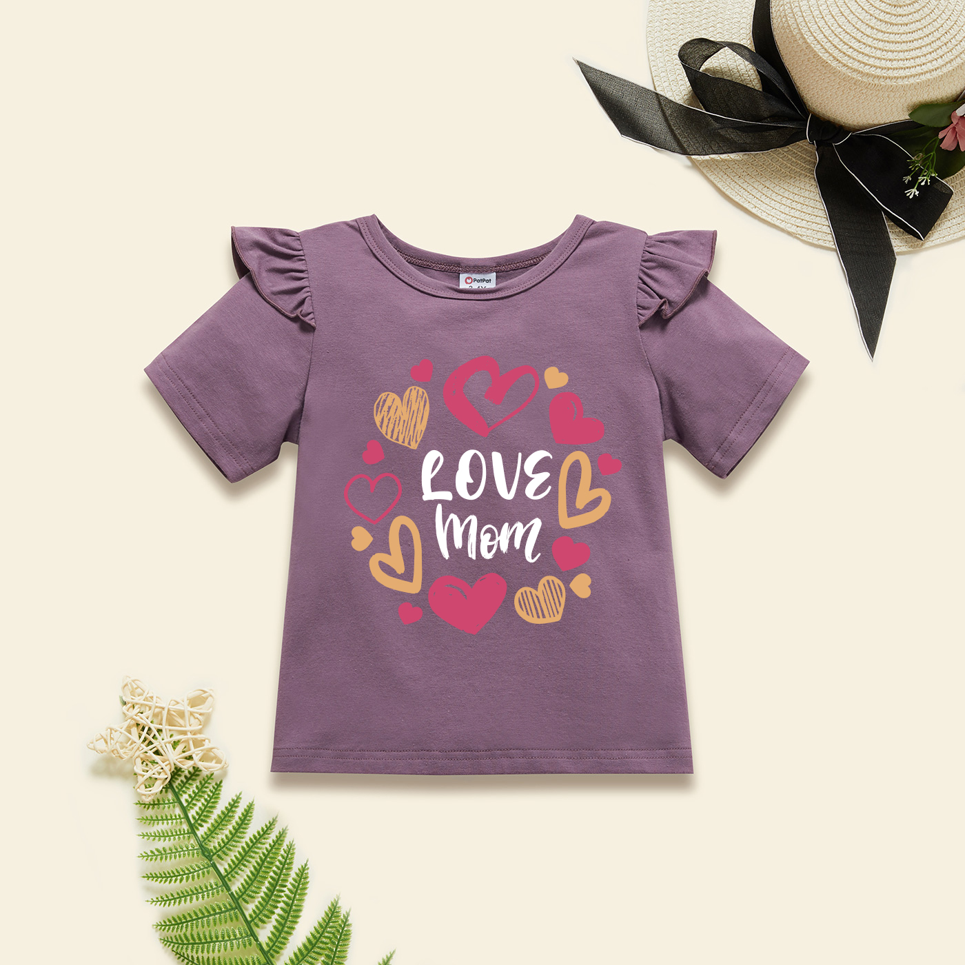 

Toddler Girl Graphic Heart-shaped and Letter Print Ruffled Short-sleeve Tee