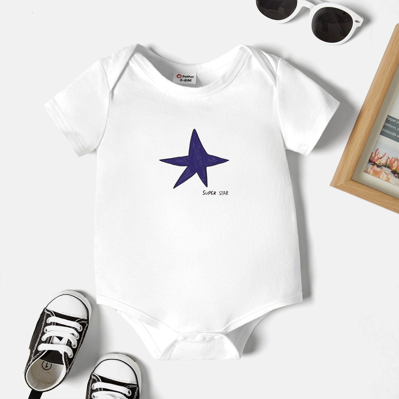 

Baby Star and Letter Print Short-sleeve Romper