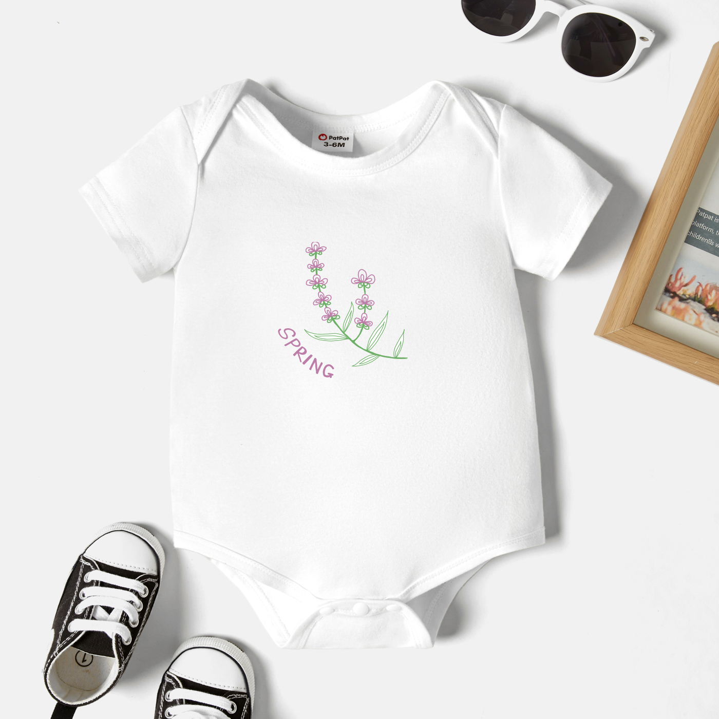 

Baby Floral and Letter Print Short-sleeve Romper