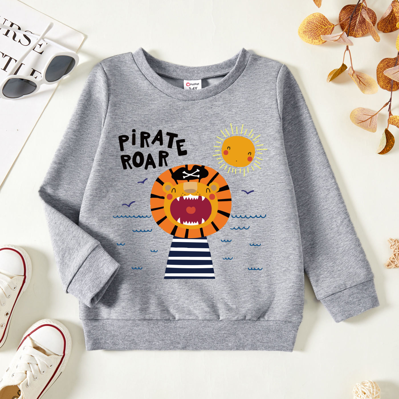 

Toddler Graphic Light gray Long-sleeve Pullover