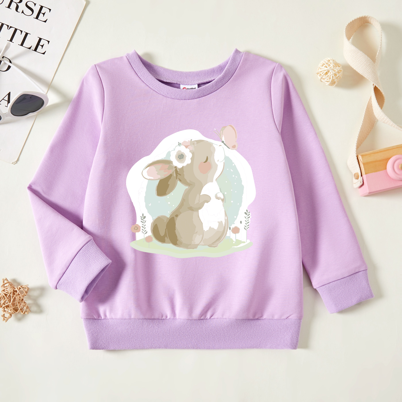 

Toddler Girl Graphic Rabbit and Butterfly and Floral Print Long-sleeve Pullover