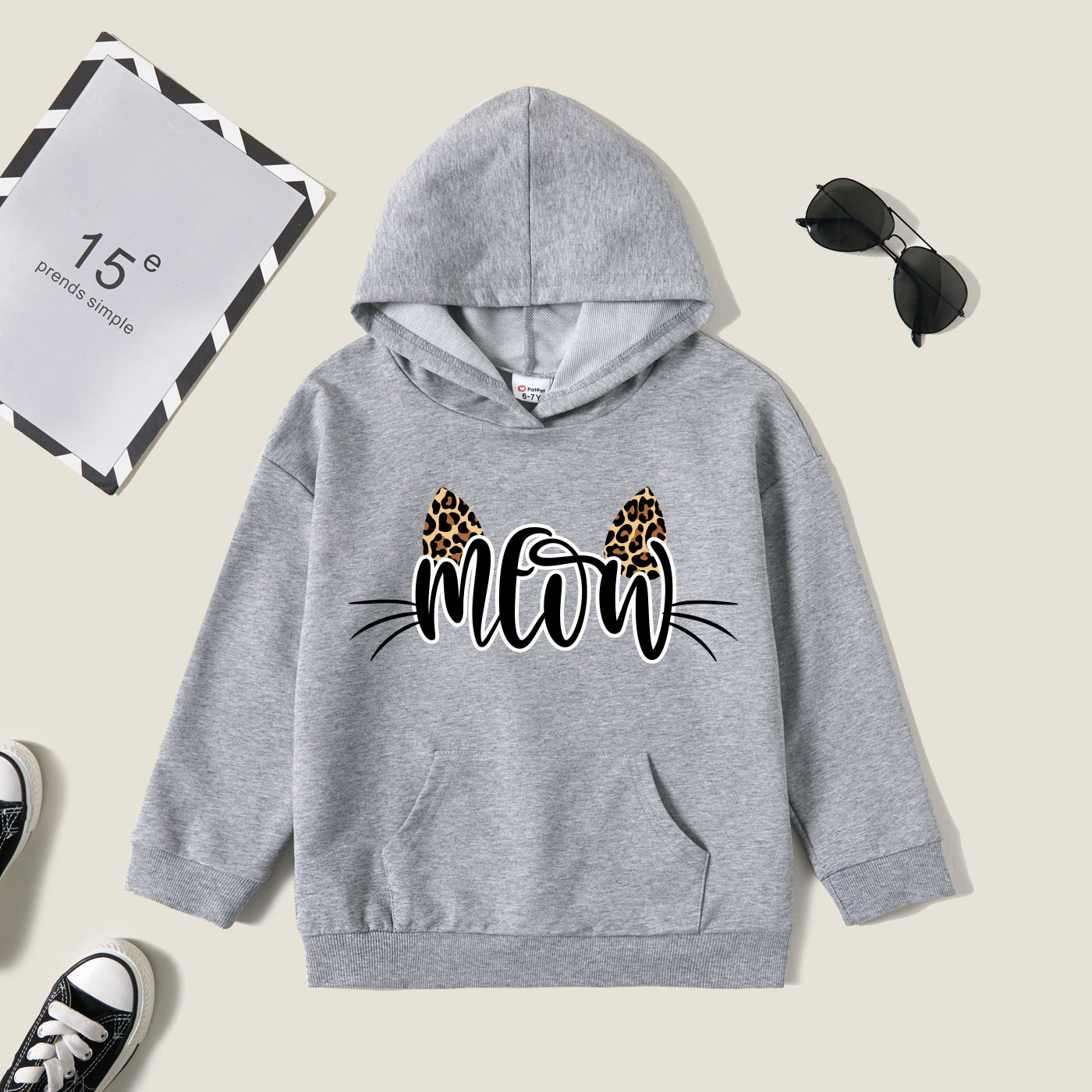 

Kids Graphic Light gray Long-sleeve Hooded Pullover