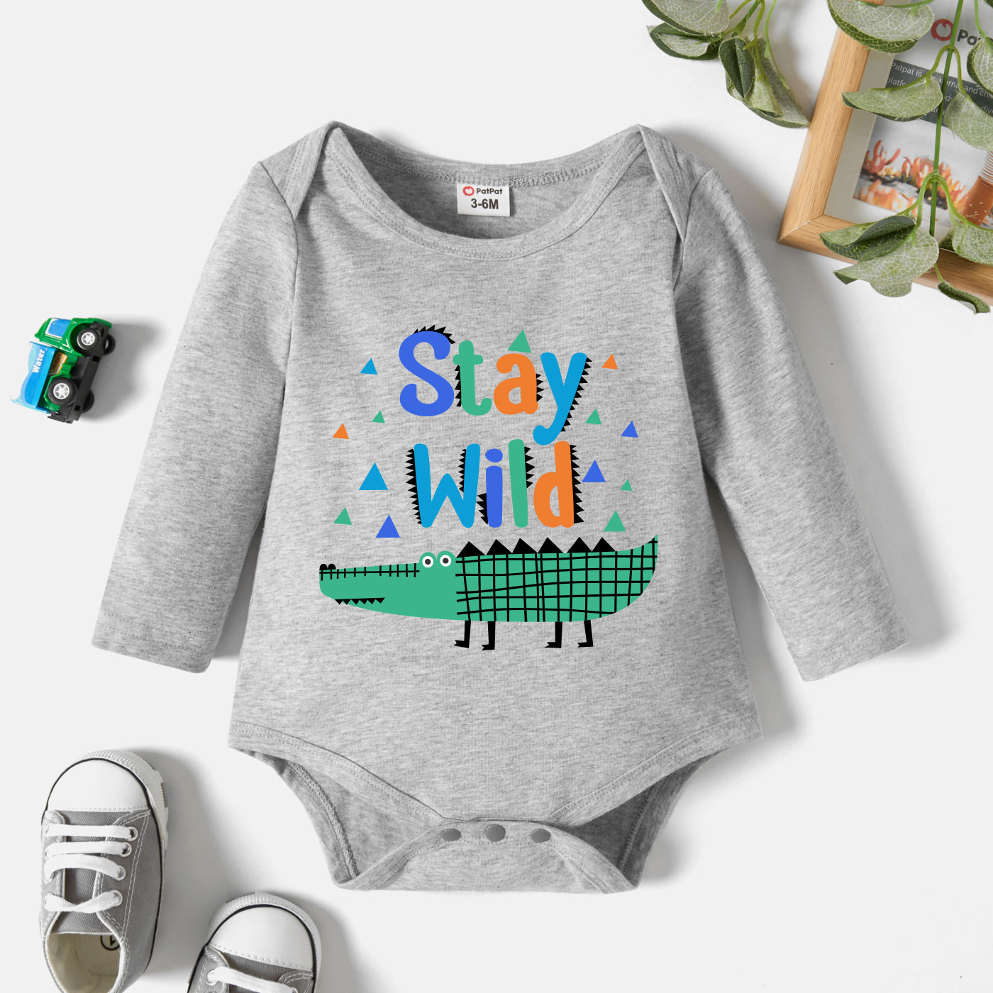 

Baby Graphic Light gray Long-sleeve Romper