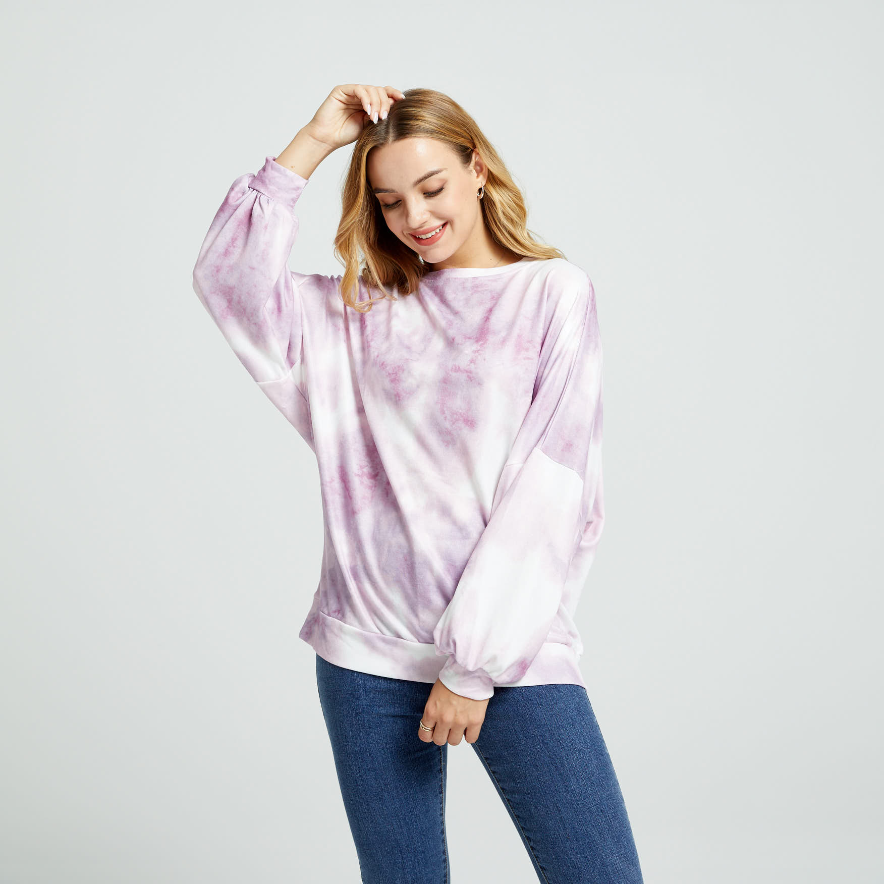 

Red Tie Dye Round Neck Long-sleeve Pullover
