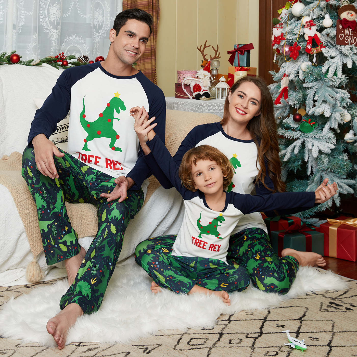 

Christmas Green Dinosaur and Letter Print Family Matching Long-sleeve Pajamas Sets (Flame Resistant)