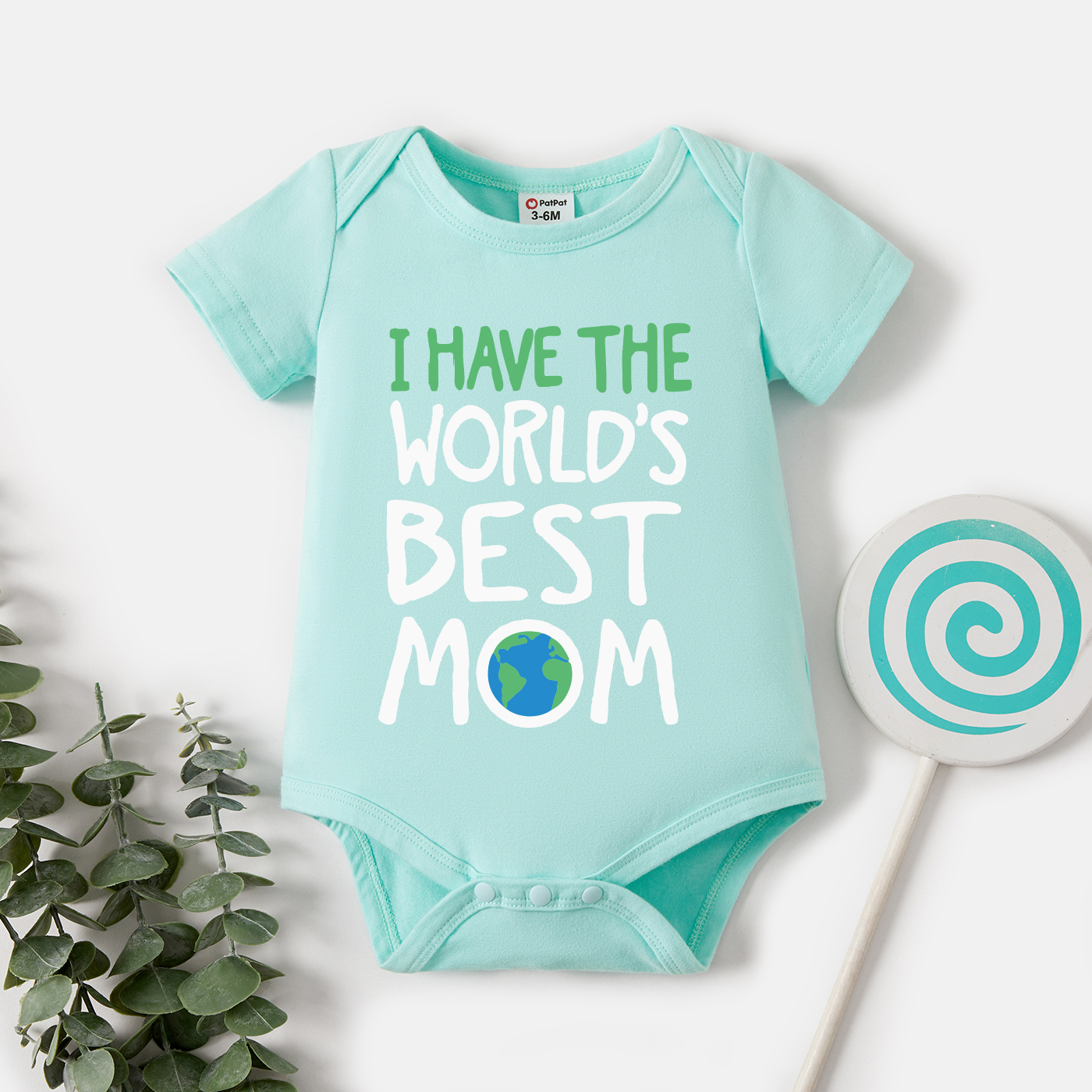

Baby Graphic Earth and Letter Print Short-sleeve Romper