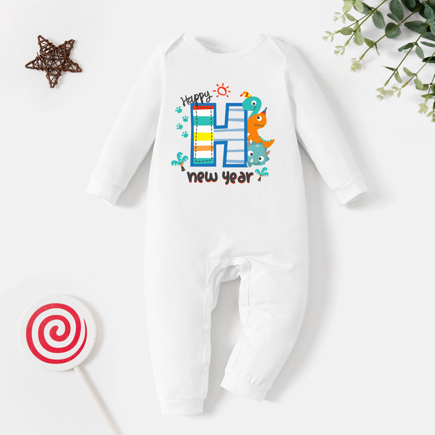 

Baby Graphic White Long-sleeve Jumpsuit