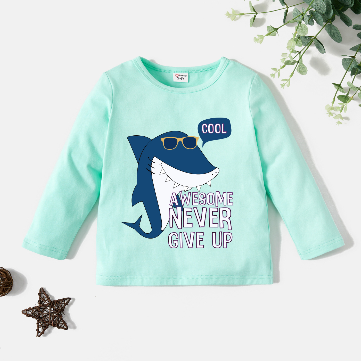 

Toddler Boy Shark and Letter Print Long-sleeve Tee