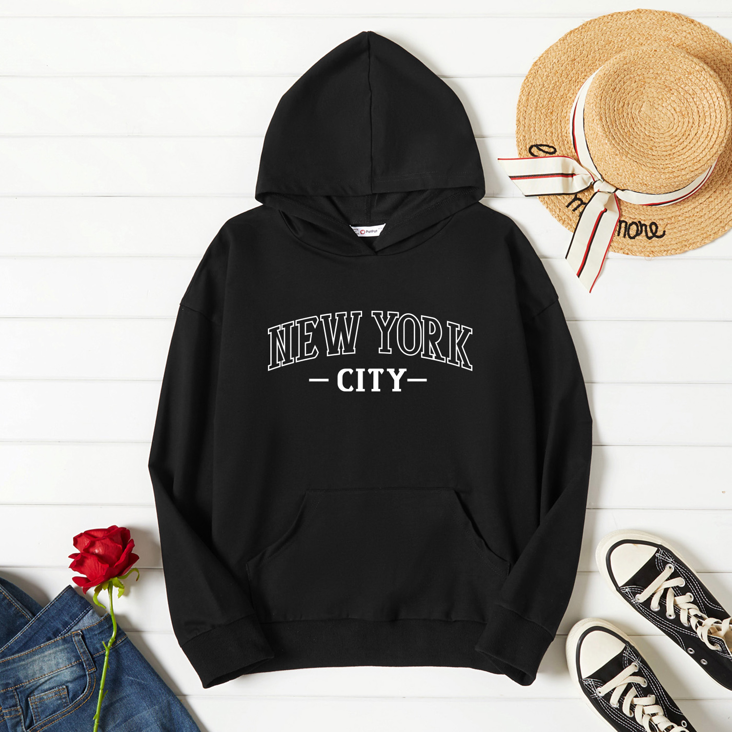 

Graphic Black Long-sleeve Hooded Pullover For Women