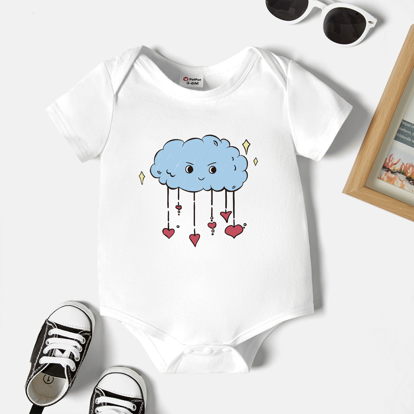 

Baby Graphic White Short-sleeve Romper