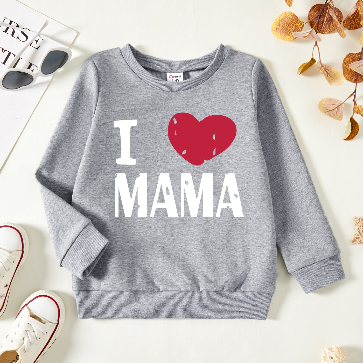 

Toddler Graphic Heart and Letter Print Long-sleeve Pullover
