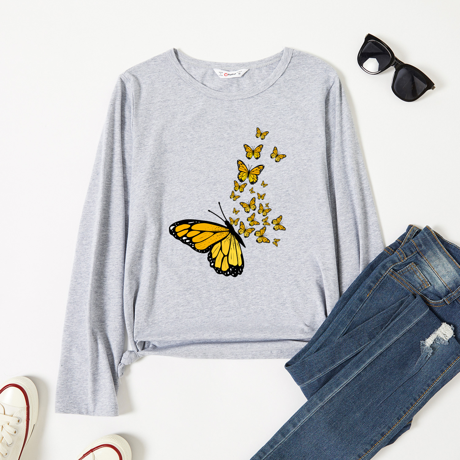 

Graphic Light gray Long-sleeve Round-collar Tee for Women