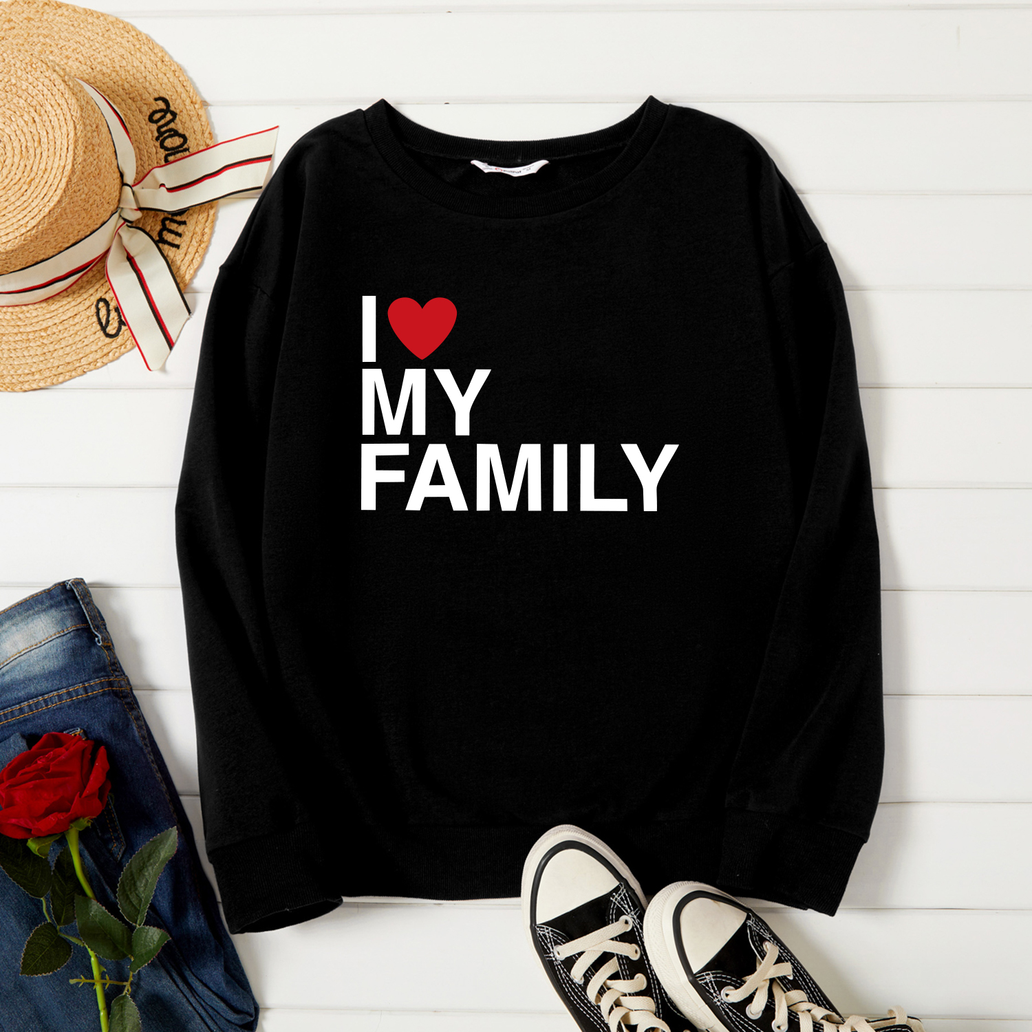 

Woman Graphic Letter & heart Print Long-sleeve Pullover