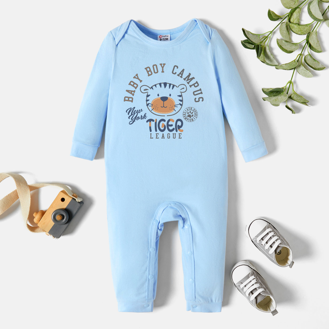 

Baby Boy Graphic Tiger and Letter Print Long-sleeve Jumpsuit