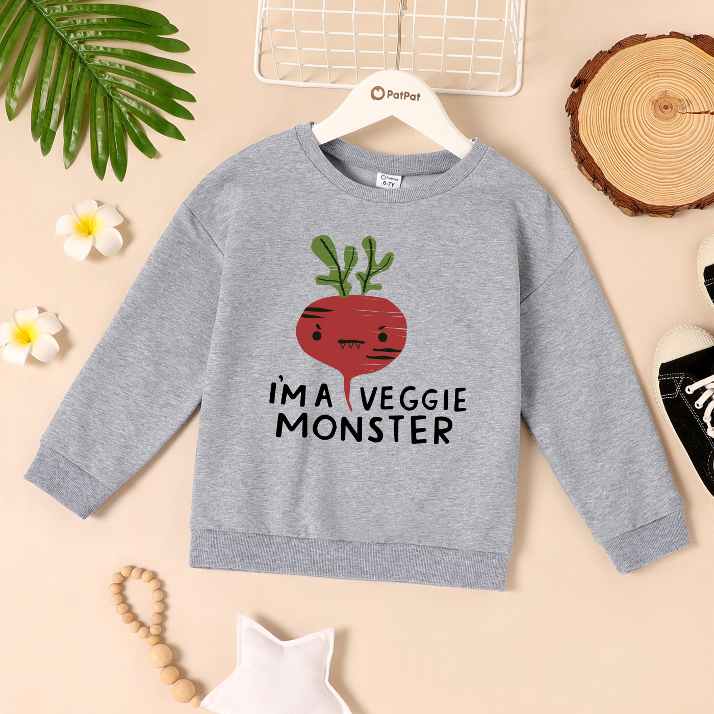 

Kid Graphic Letter and Carrot Print Long-sleeve Pullover
