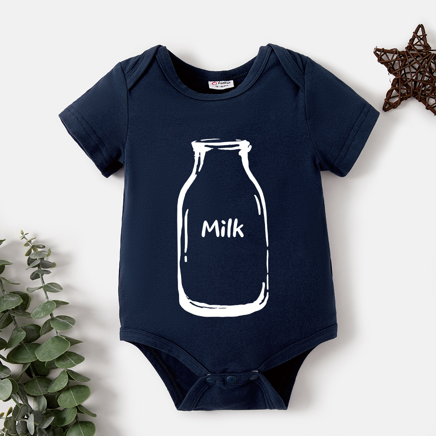 

Baby Graphic Milk and Letter Print Short-sleeve Romper