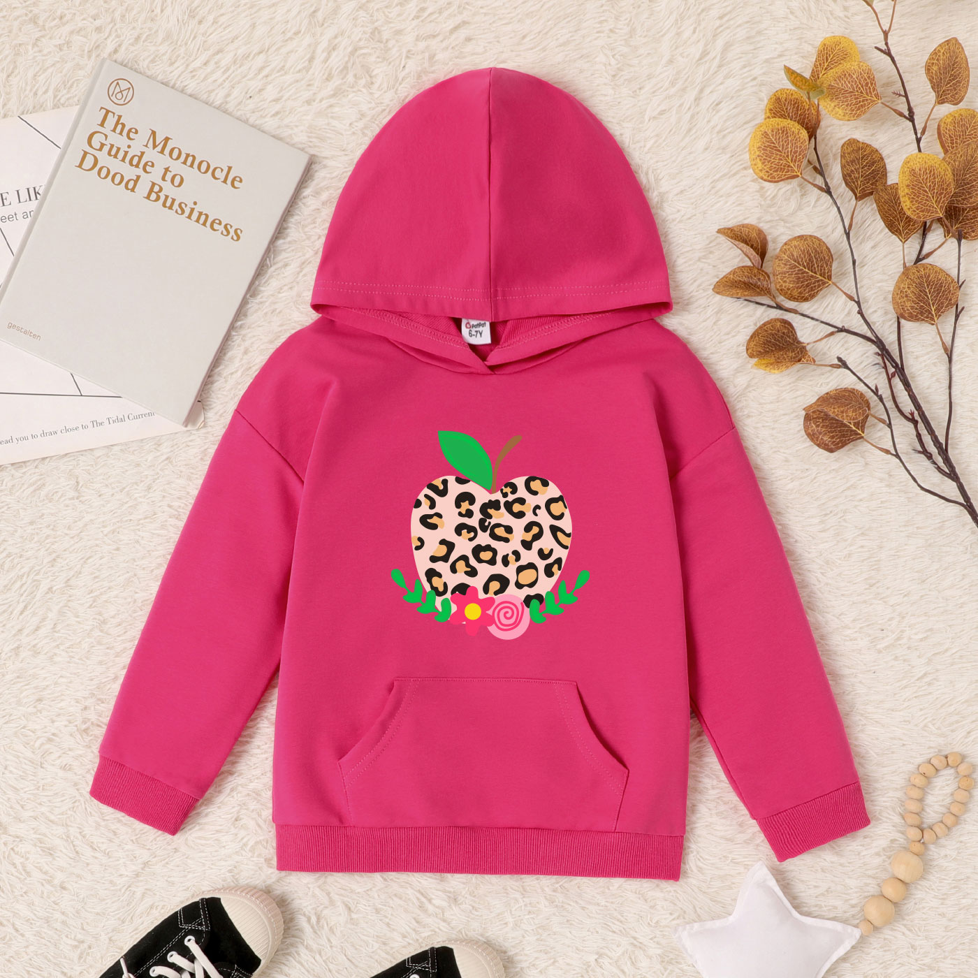 

Kids Girl Graphic Apple & Floral Print Hooded Pullover