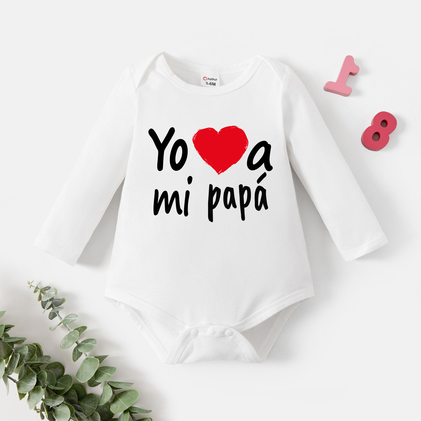 

Baby Graphic Letter and Heart Print Long-sleeve Romper