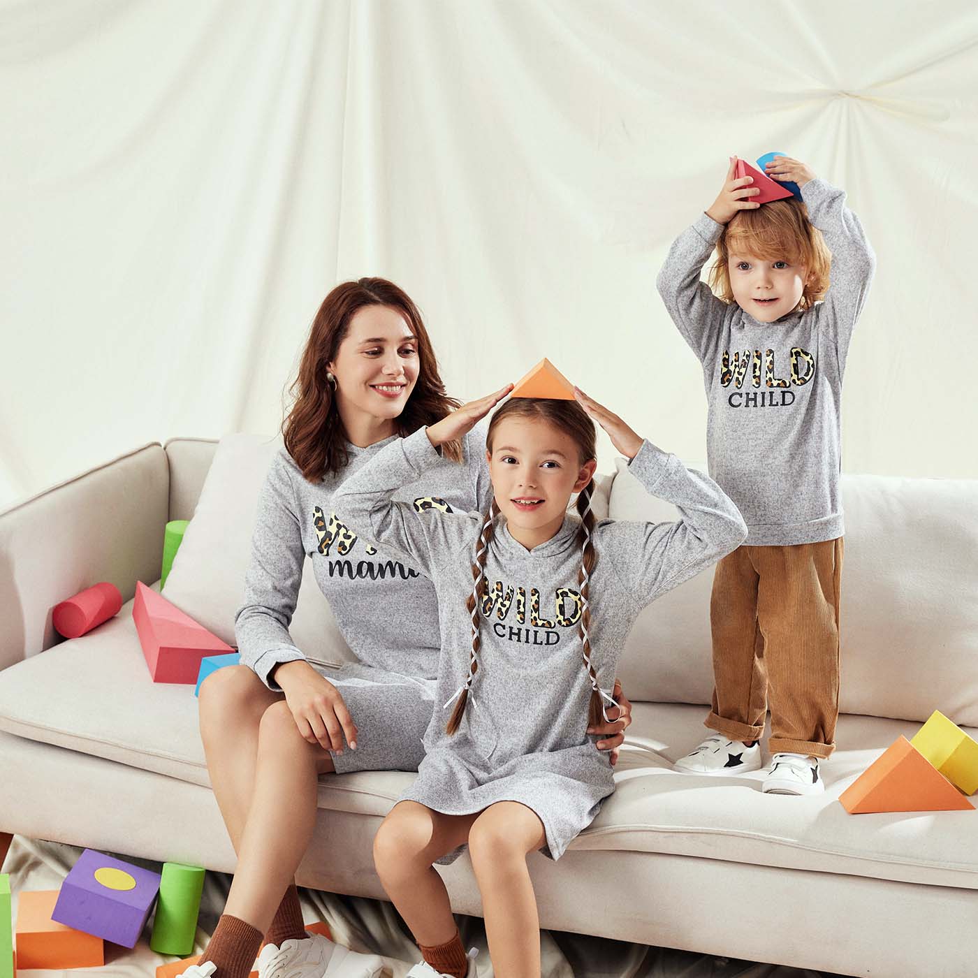 

Leopard Letter Print Grey Family Matching Long-sleeve Hooded Sweatshirts Dresses Sets