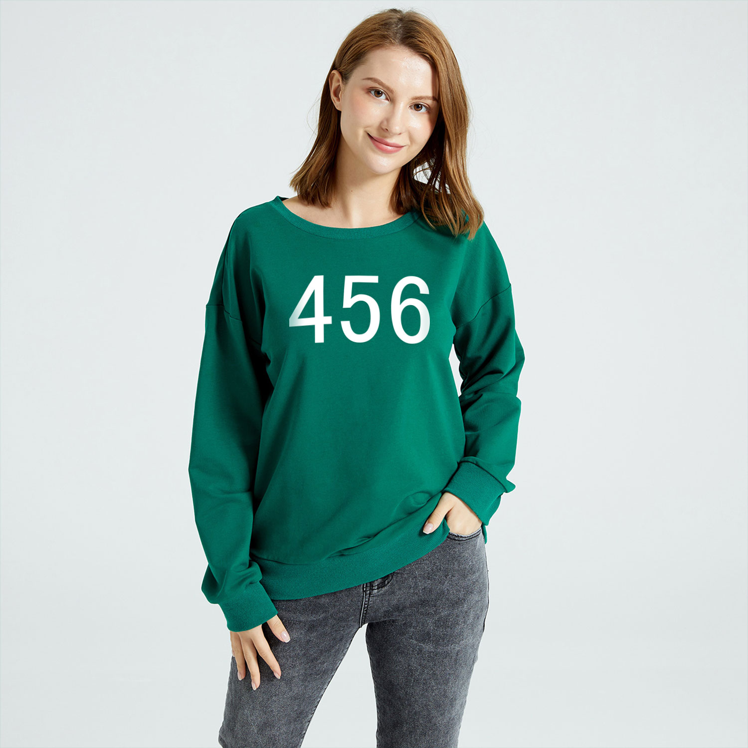 

Women Graphic Number Print Round-collar Long-sleeve Pullover