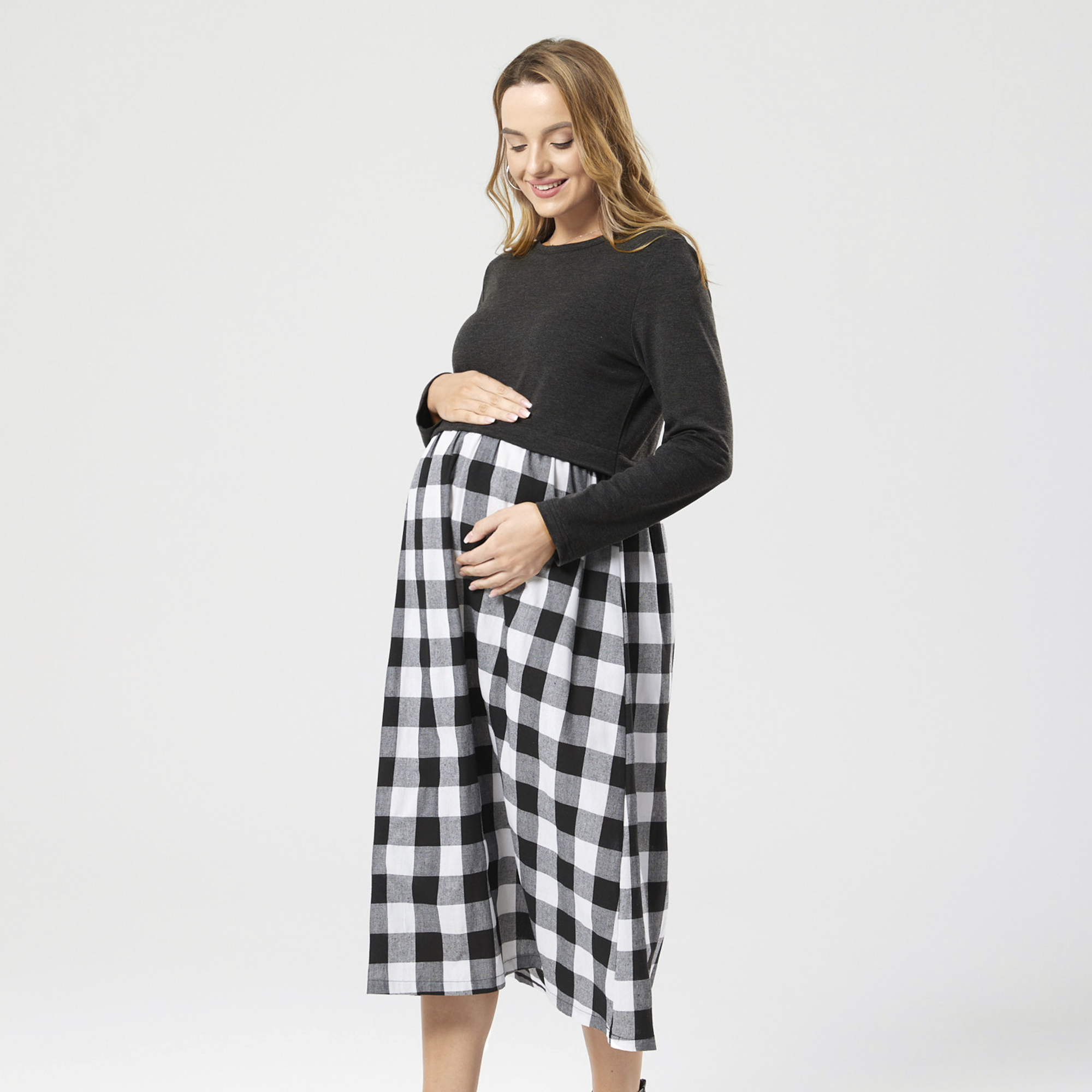 

Maternity Contrast Plaid Print Long-sleeve Dress