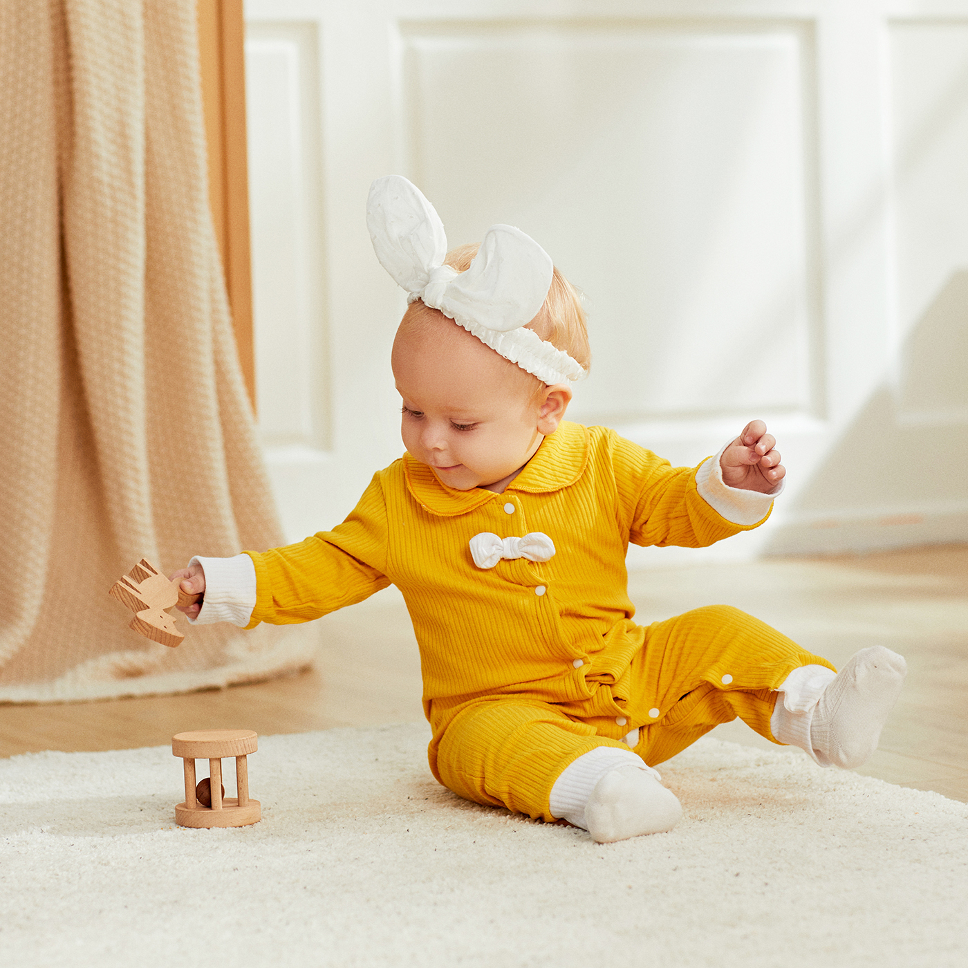 

Solid Ribbed Lapel Bow Tie Lapel Long-sleeve Baby Cotton Jumpsuit