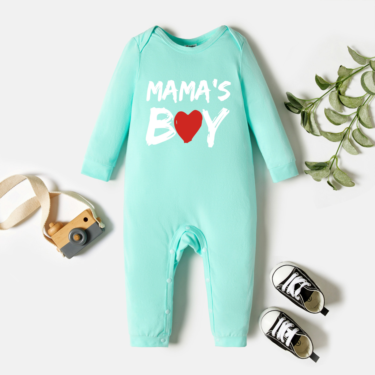 

Baby Boy Graphic Heart and Letter Print Long-sleeve Jumpsuit