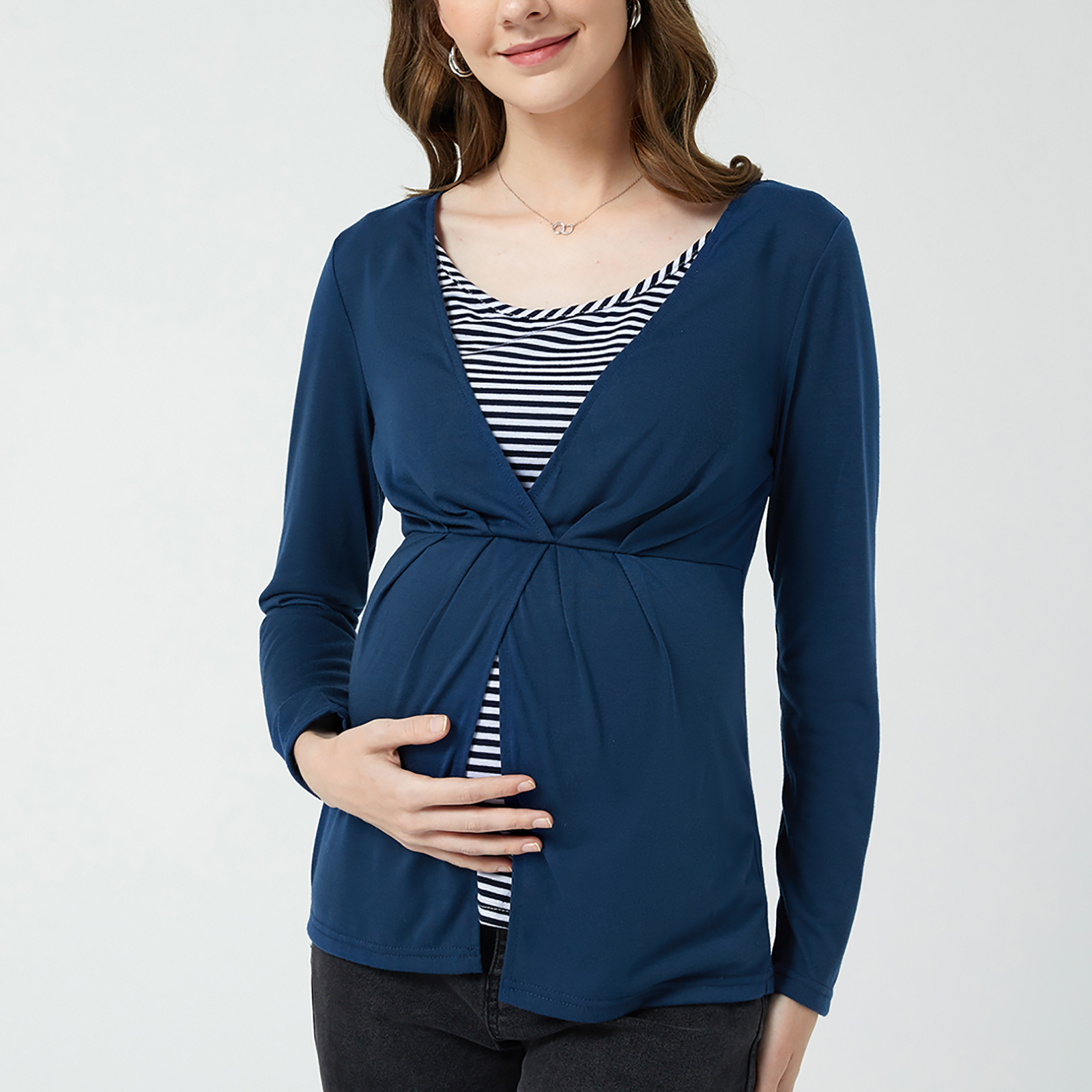 

Nursing Striped U-neck Long-sleeve Tee