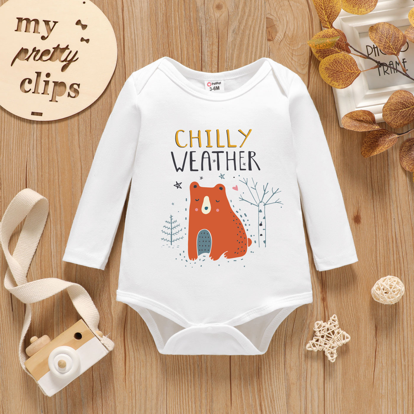 

Baby Boy Graphic Bear & Letter Print Long-sleeve Romper