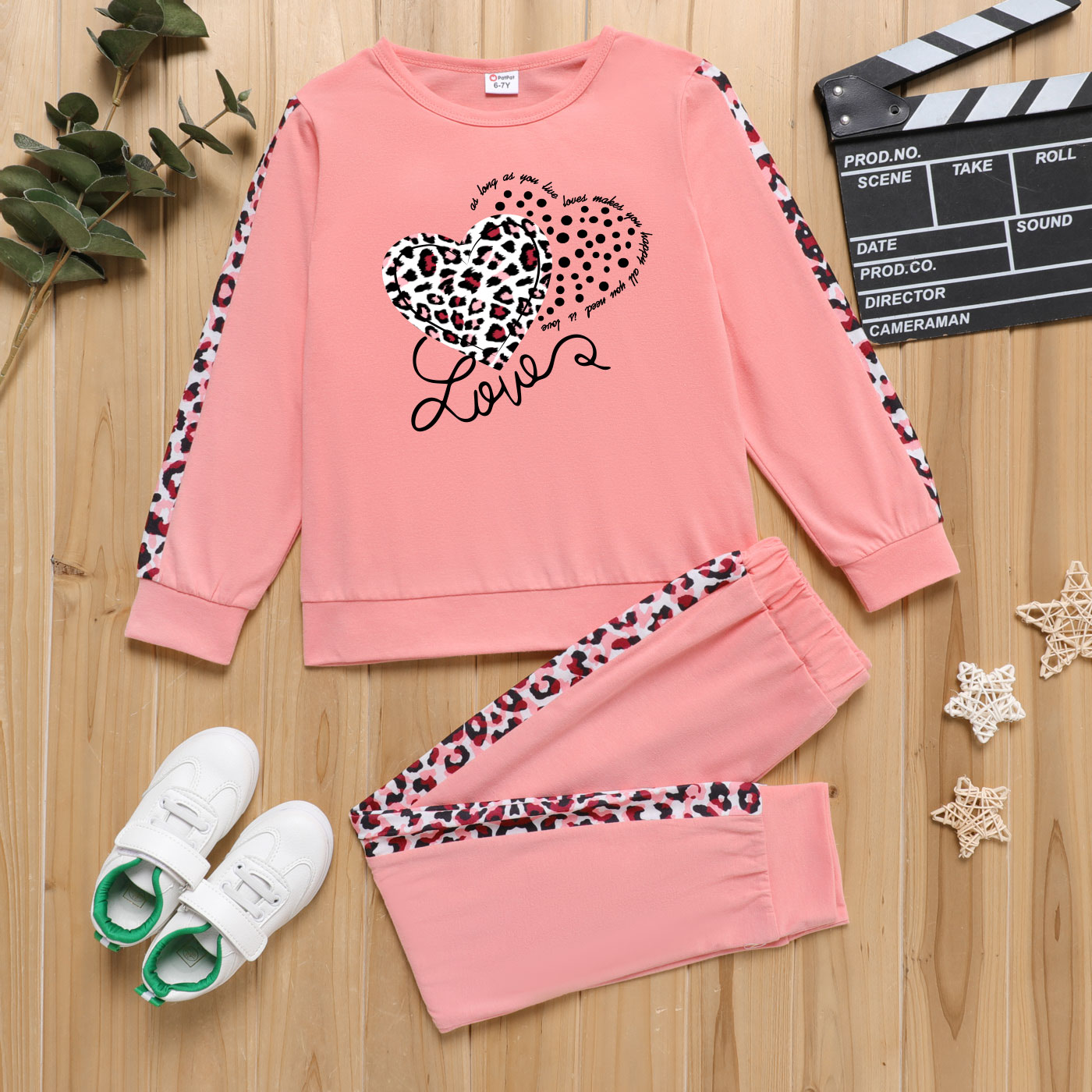 

2-Pack Kid Girl Graphic Leopard & Heart Print Long-sleeve Tee Pants Set