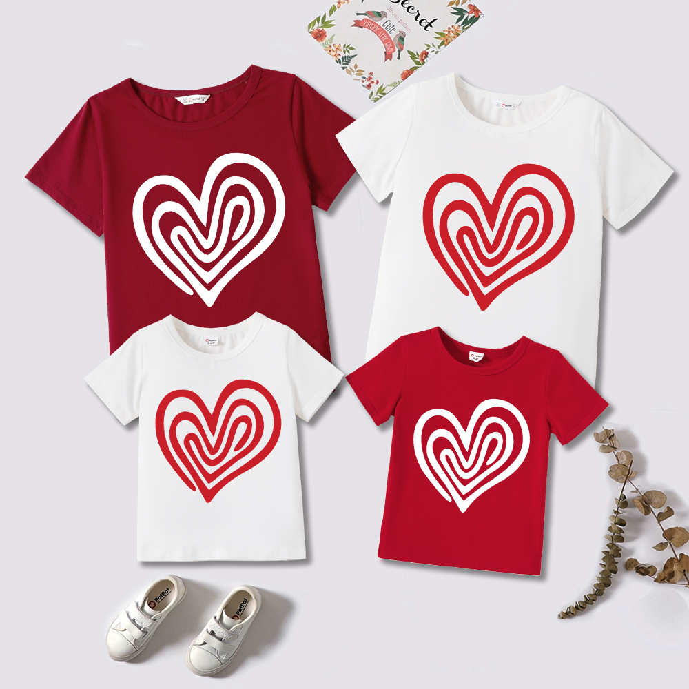 

Valentine's Day Love Heart Print Family Matching 100% Cotton Short-sleeve T-shirts