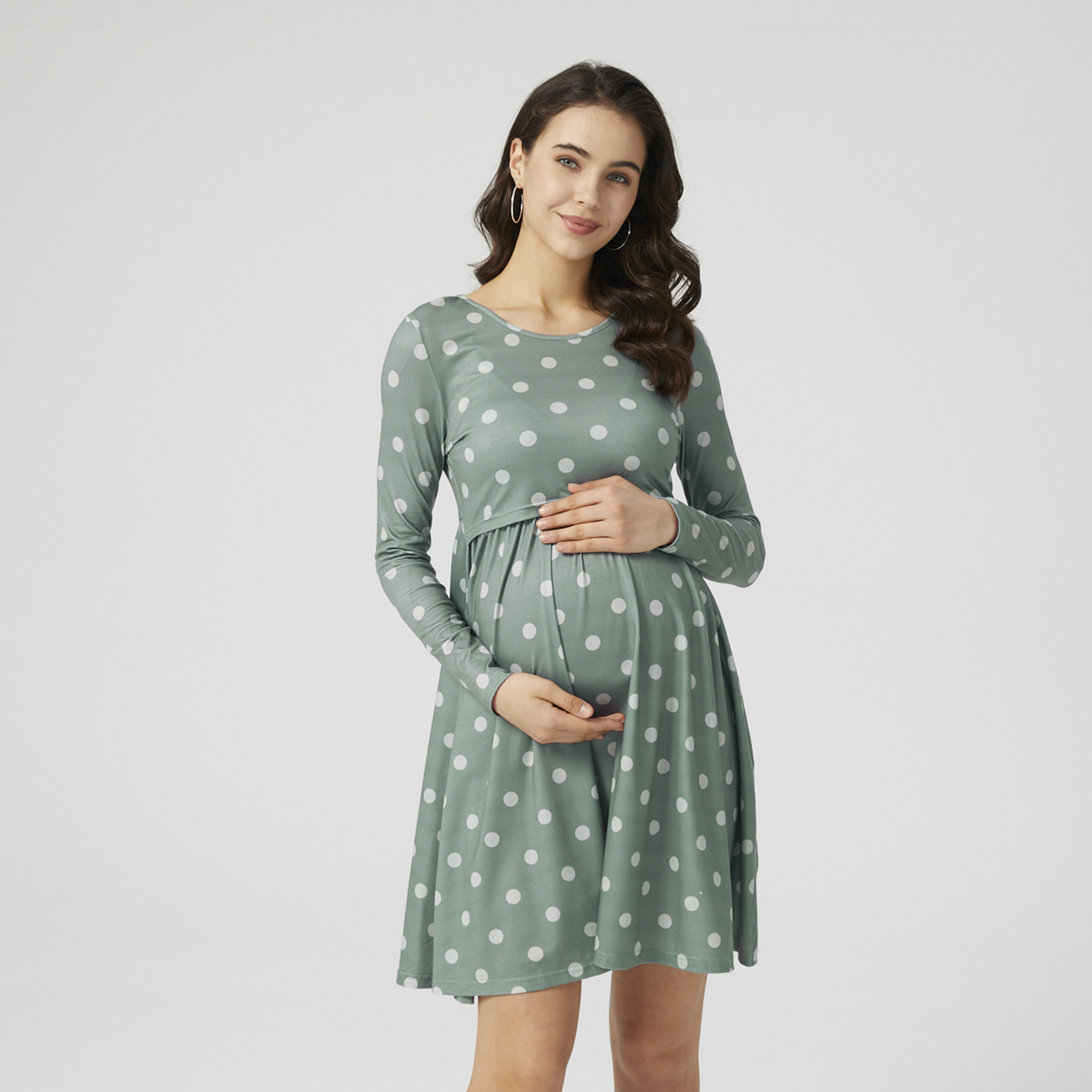

Maternity Polka Dots Round Collar Long-sleeve Dress