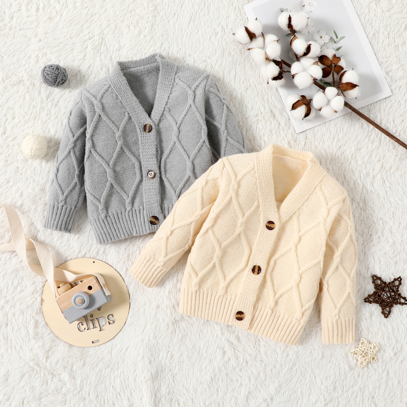 

Toddler Boy/Girl Button Design Knit Sweater Cardigan
