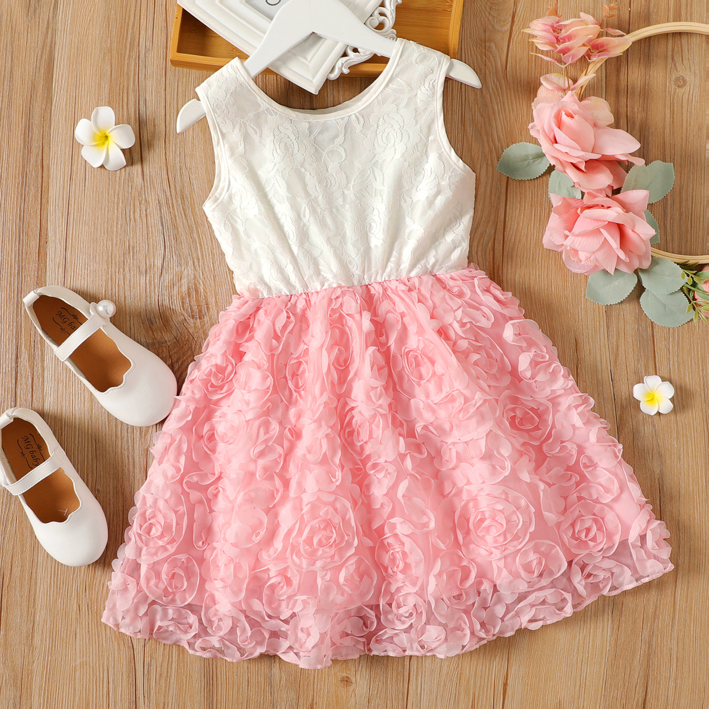 

Kid Girl Floral Lace Design Colorblock Sleeveless Dress