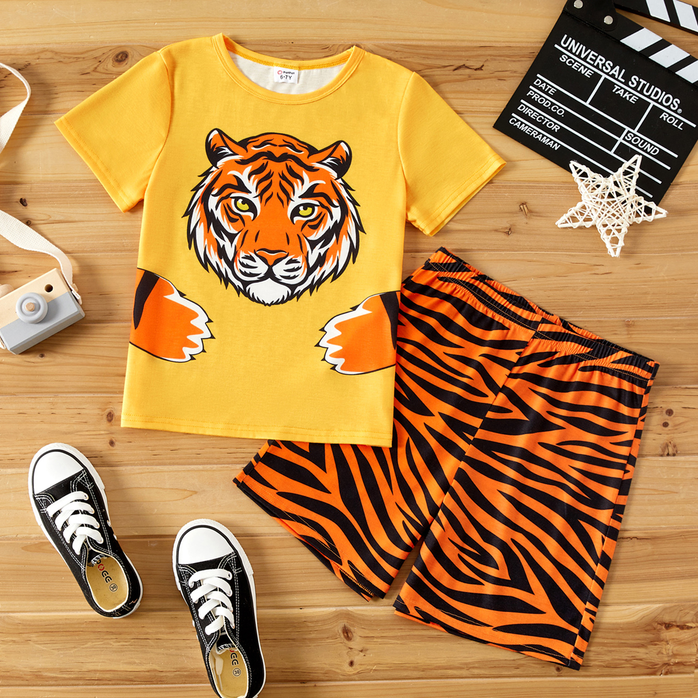

2pcs Kid Boy Animal Tiger Print Short-sleeve Yellow Tee and Striped Shorts Set