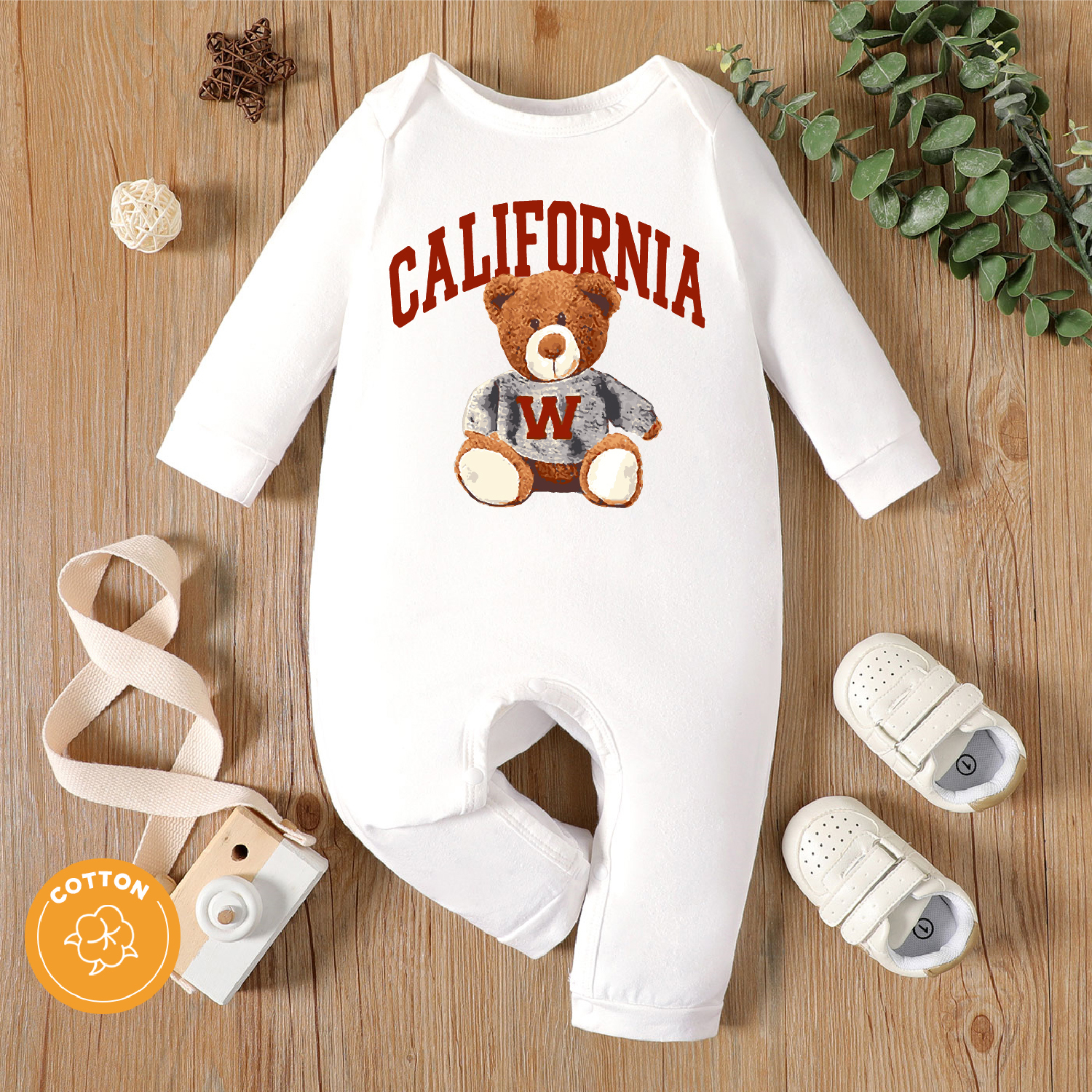 

Baby Boy/Girl 95% Cotton Long-sleeve Bear & Letter Print Jumpsuit
