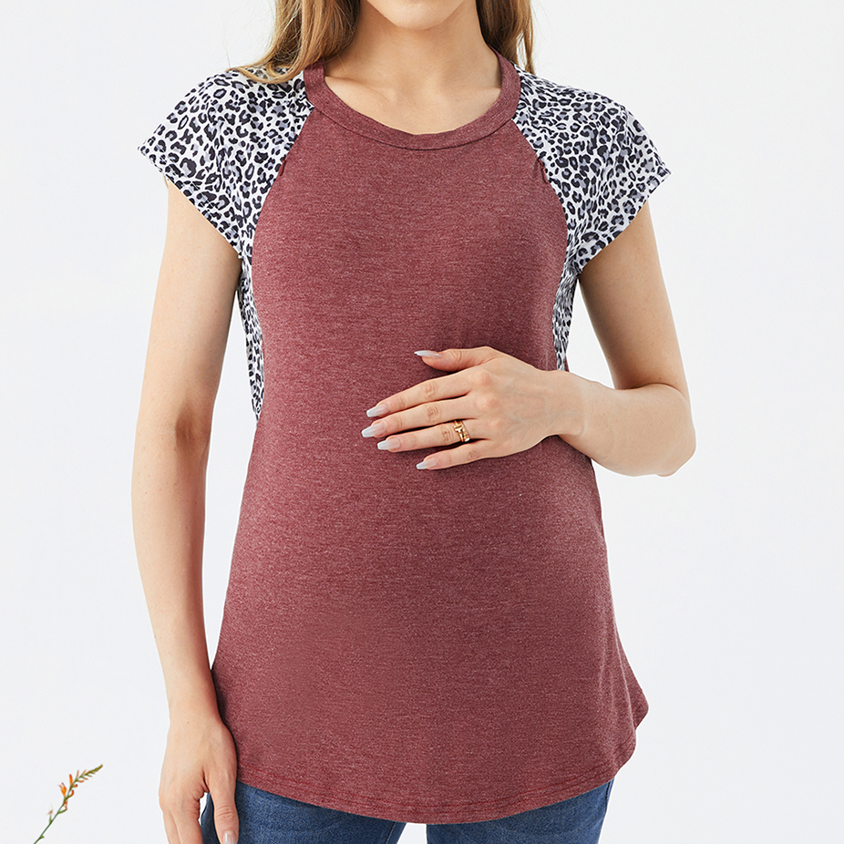 

Nursing Leopard Panel Short-sleeve Top