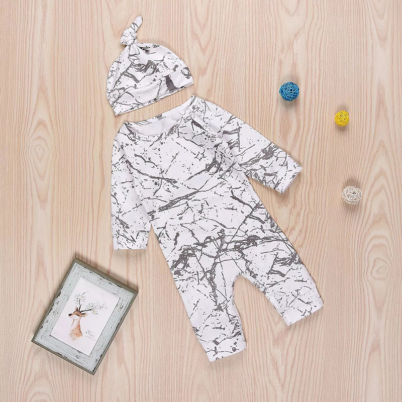 

Baby Girl Tree Print Long-sleeve Jumpsuit and Hat