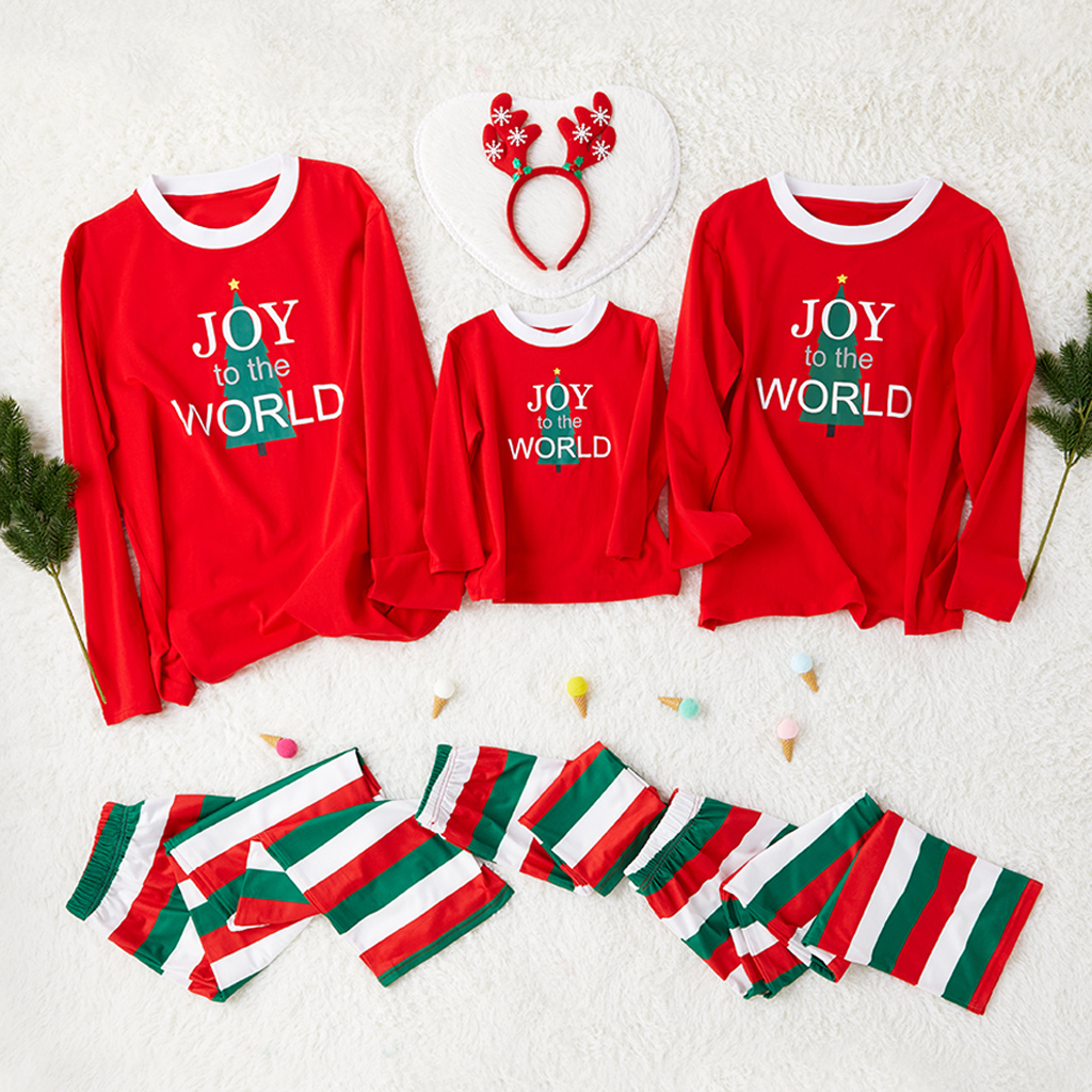 

Christmas Tree Pattern Family Pajamas Sets