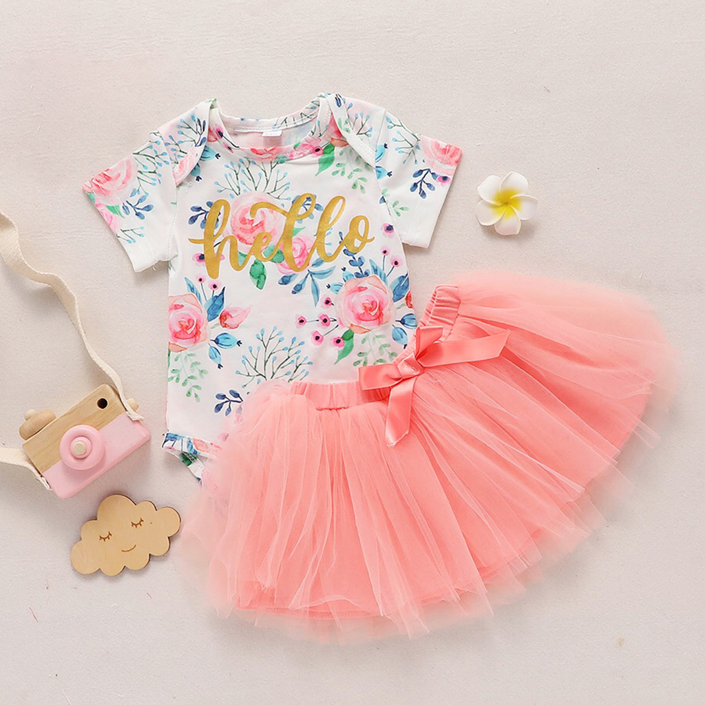

2-piece Floral Print Bodysuit and Bow Tutu Skirt for Baby Girl